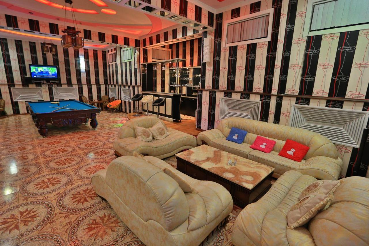 Almaz Guest House Dushanbe Esterno foto